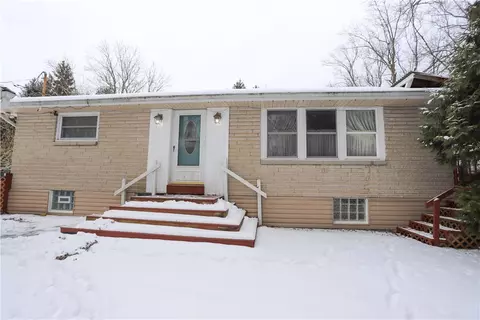 5280 Beech Rd, Murrysville, PA 15668