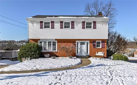 2717 Wooster Dr, Allison Park, PA 15101