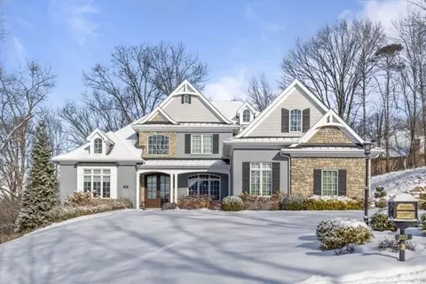225 Woodhurst Ter, Wexford, PA 15090