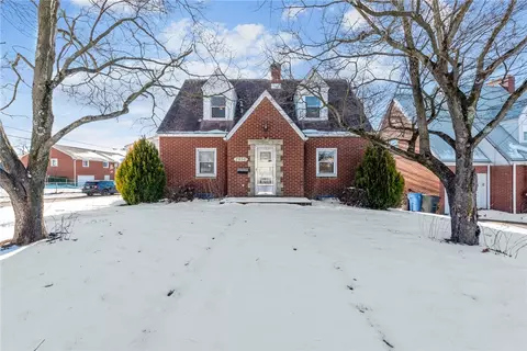2856 Leechburg Rd, New Kensington, PA 15068