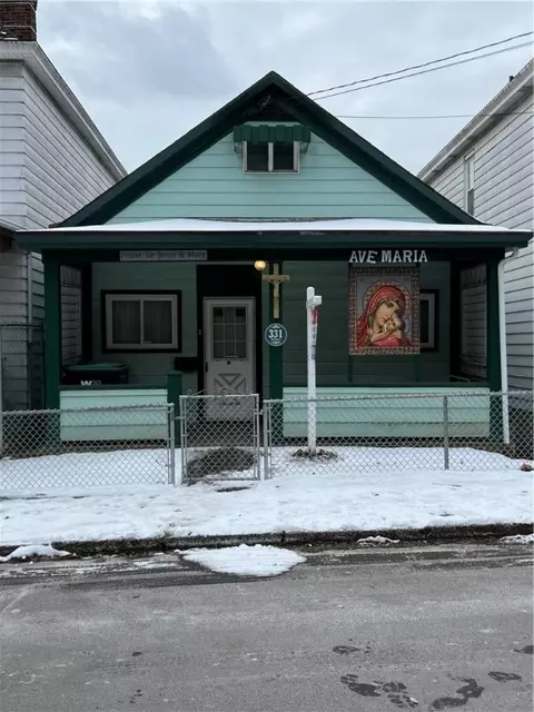 331 Fair Oaks St, Mckees Rocks, PA 15136