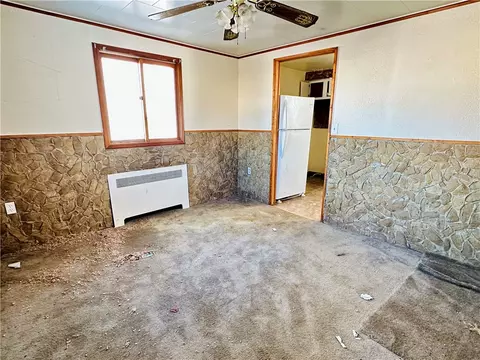 Living - 616 Thompson Ave, Clairton, PA 15025 photo 1 of 3