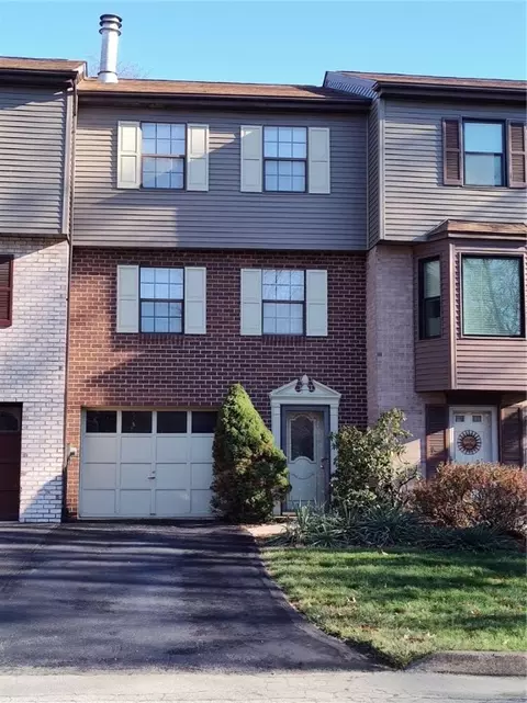 7448 Lighthouse Pt, Pittsburgh, PA 15221