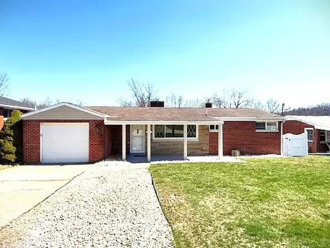 245 Davies St, New Kensington, PA 15068