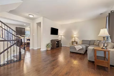 703 Pointe View Dr, Mars, PA 16046 photo 5