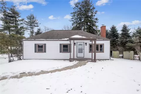 5551 Grubbs Rd, Gibsonia, PA 15044
