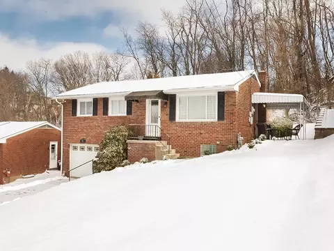 56 Green Glen Dr, Pittsburgh, PA 15227