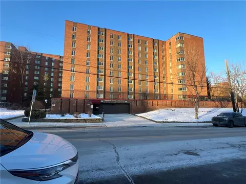 5 Bayard Rd #606, Pittsburgh, PA 15213