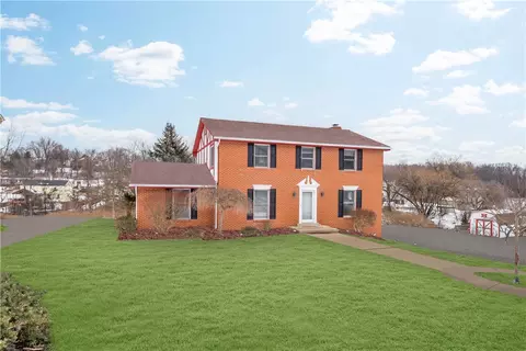 110 Countryview Dr, Mckees Rocks, PA 15136