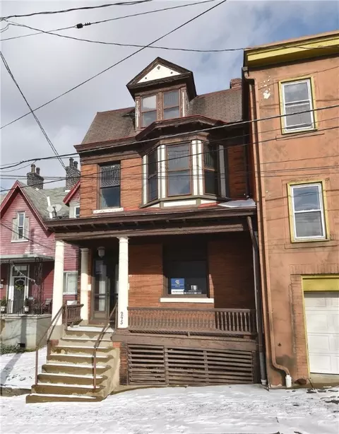 295 38th St, Pittsburgh, PA 15201