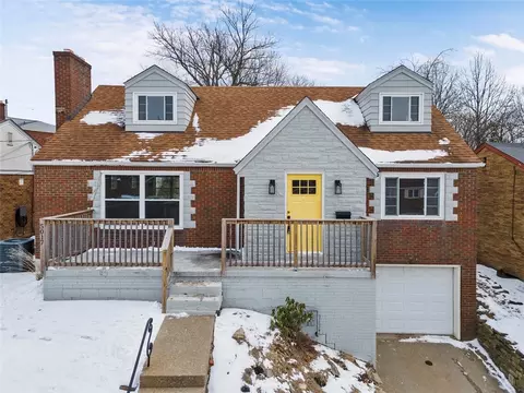 5017 Rosecrest Dr, Pittsburgh, PA 15201