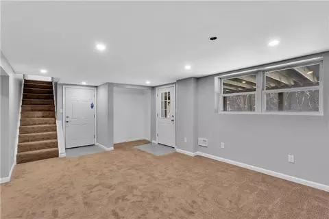 105 Morgan Ln, Export, PA 15632 photo 27