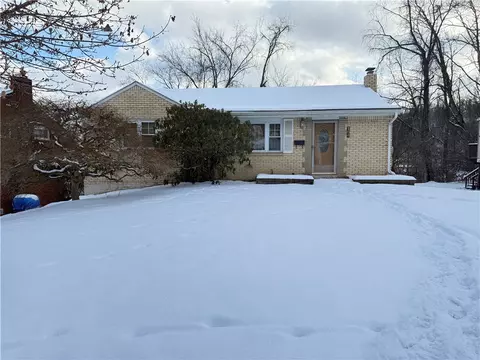 164 Poplar Ridge Dr, Pittsburgh, PA 15235