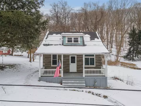 14 Rhodes Ave, Sewickley, PA 15143