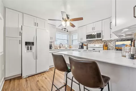 755 Jane St, Pittsburgh, PA 15239 photo 4
