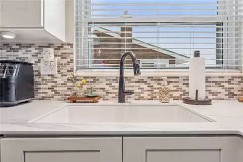 755 Jane St, Pittsburgh, PA 15239 photo 7
