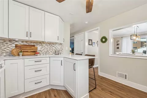755 Jane St, Pittsburgh, PA 15239 photo 3