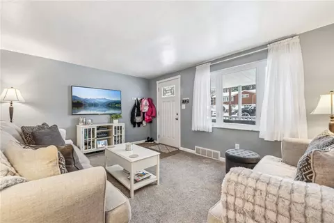 755 Jane St, Pittsburgh, PA 15239 photo 13