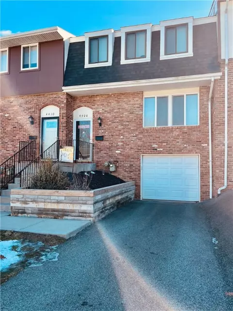 4408 Laurel Oak Dr, Allison Park, PA 15101