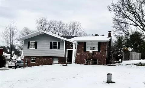 41 Ruble Dr, Uniontown, PA 15401