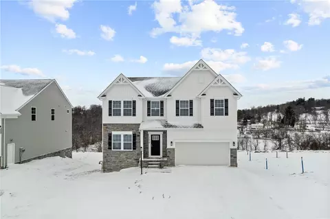 2030 Field Stone Dr, Mcdonald, PA 15057