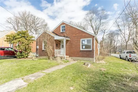 221 S Atlantic Ave, Cheswick, PA 15024