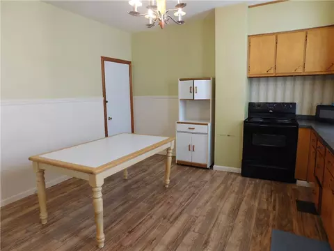 119 April Way, Braddock, PA 15104 photo 5