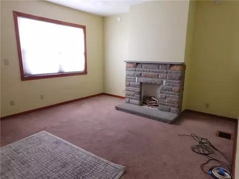 119 April Way, Braddock, PA 15104 photo 3