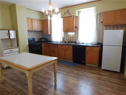 119 April Way, Braddock, PA 15104 photo 4