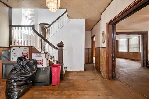 15 Bascom Ave, Pittsburgh, PA 15214 photo 4