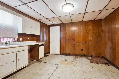 15 Bascom Ave, Pittsburgh, PA 15214 photo 11