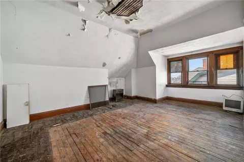 15 Bascom Ave, Pittsburgh, PA 15214 photo 24