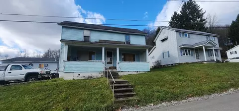 5 Ellermeyer Rd, Punxsutawney, PA 15801