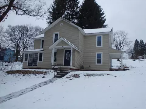624 Pearl St, Emlenton, PA 16373