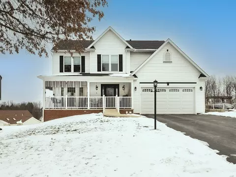 155 Sunrise Dr, Leechburg, PA 15656