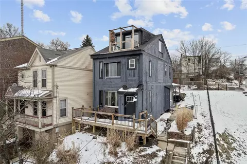 1616 Meadville St, Pittsburgh, PA 15214