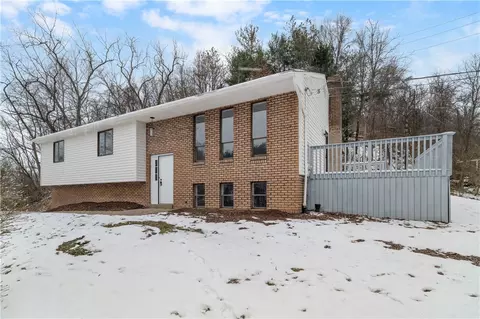 700 Milltown Rd, New Kensington, PA 15068