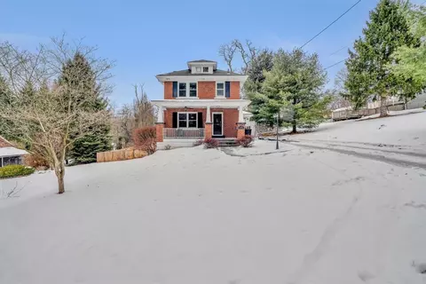 2620 Center St, Bethel Park, PA 15102