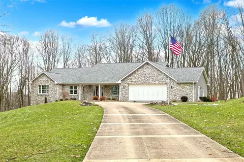 7007 Craig Ln, Murrysville, PA 15668