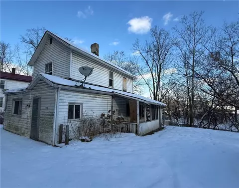 590 N Water Ave, Sharon, PA 16146