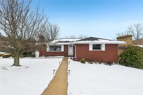226 Arla Dr, Pittsburgh, PA 15220