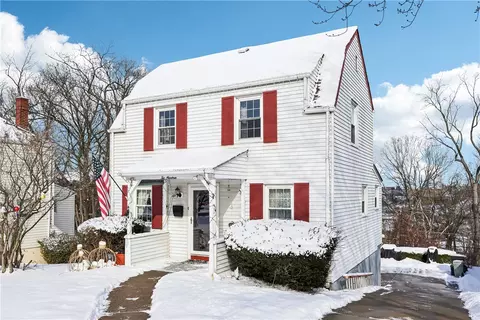 219 Nantucket Dr, Pittsburgh, PA 15236