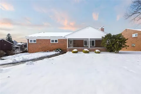 611 Prestley St, Carnegie, PA 15106