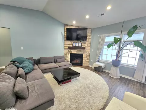 Living - 300 7th Ave, New Eagle, PA 15067 photo 1 of 1