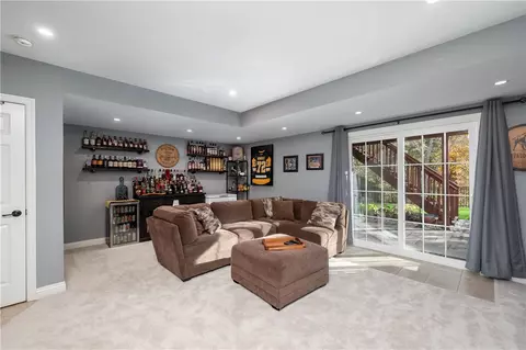 572 E Vanderbilt Dr, Mars, PA 16046 photo 25