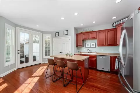 572 E Vanderbilt Dr, Mars, PA 16046 photo 16