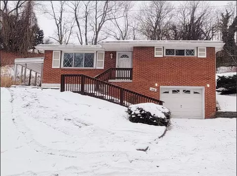 710 Parkwood Rd, Pittsburgh, PA 15210