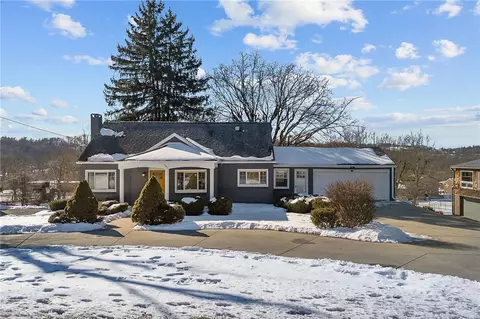 541 Franklin Farms Rd, Washington, PA 15301