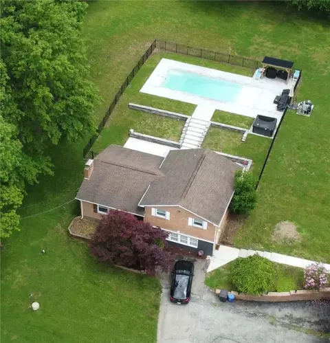 409 Himler Rd, Greensburg, PA 15601