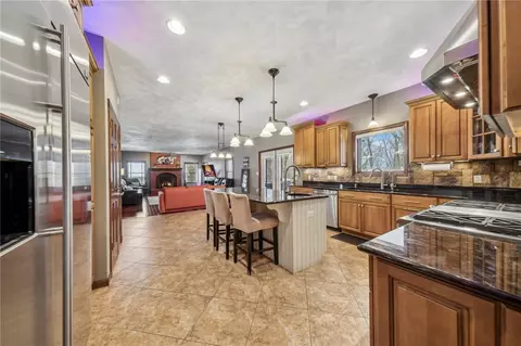 12446 Carmichael Cir, Irwin, PA 15642 photo 6